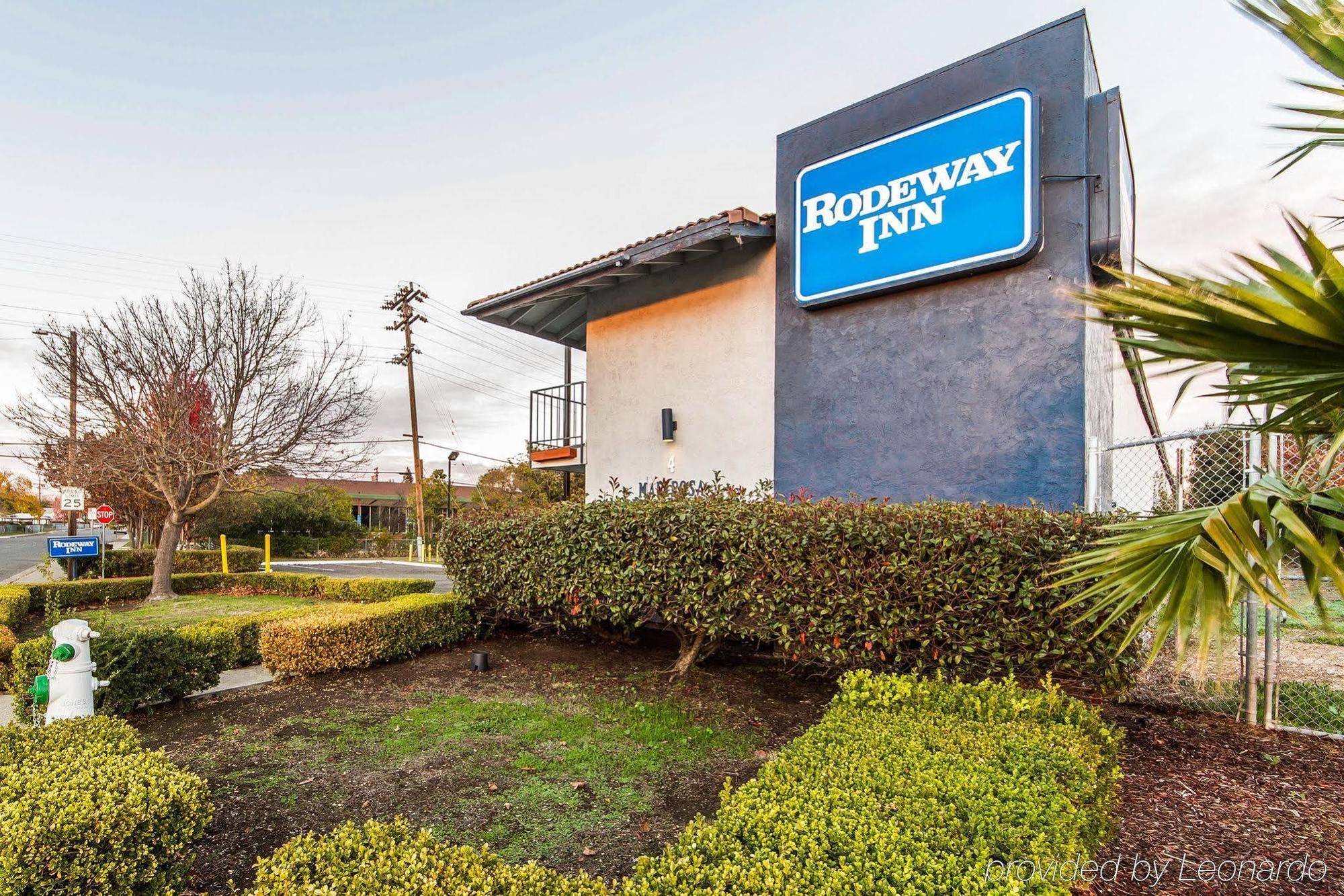 Rodeway Inn Vallejo Bagian luar foto